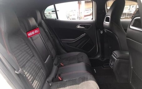 Mercedes-Benz GLA, 2015 год, 1 220 000 рублей, 14 фотография