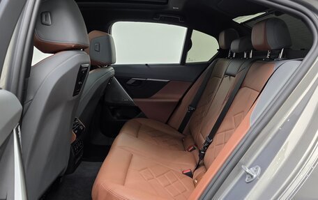 BMW 5 серия, 2025 год, 8 780 469 рублей, 10 фотография