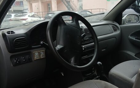 KIA Rio II, 2001 год, 300 000 рублей, 4 фотография