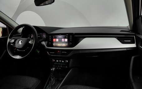 Skoda Rapid II, 2021 год, 1 649 000 рублей, 13 фотография