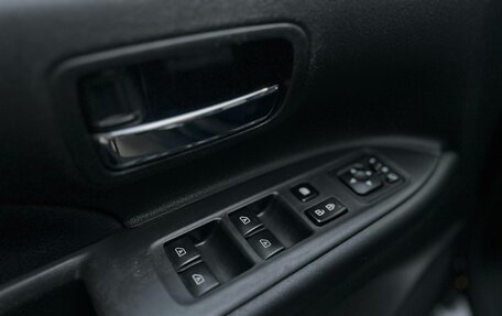 Mitsubishi Outlander III рестайлинг 3, 2021 год, 2 470 000 рублей, 10 фотография