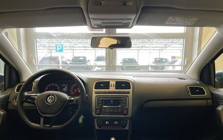 Volkswagen Polo VI (EU Market), 2016 год, 1 103 000 рублей, 11 фотография