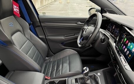 Volkswagen Golf R, 2021 год, 3 900 000 рублей, 31 фотография