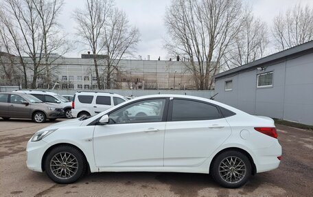 Hyundai Solaris II рестайлинг, 2012 год, 609 000 рублей, 10 фотография