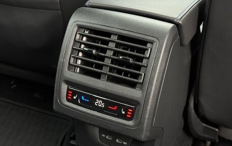 Volkswagen Golf R, 2021 год, 3 900 000 рублей, 36 фотография