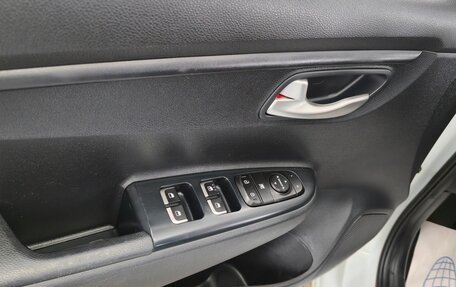 KIA Rio IV, 2017 год, 1 190 000 рублей, 11 фотография