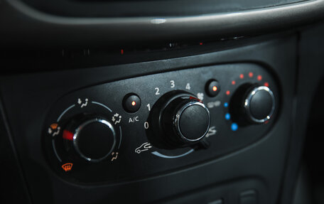 Renault Sandero II рестайлинг, 2018 год, 1 100 000 рублей, 15 фотография