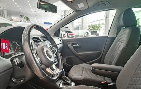 Volkswagen Polo VI (EU Market), 2018 год, 1 285 000 рублей, 20 фотография