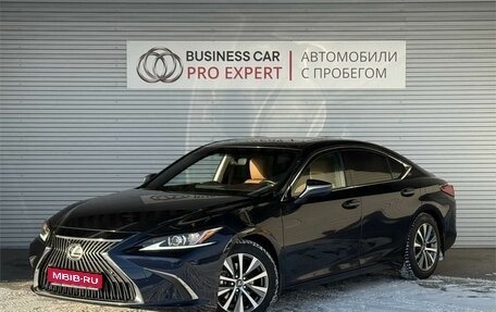 Lexus ES VII, 2019 год, 3 790 000 рублей, 1 фотография