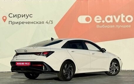 Hyundai Elantra, 2023 год, 2 200 000 рублей, 6 фотография