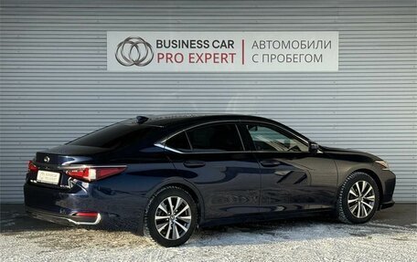 Lexus ES VII, 2019 год, 3 790 000 рублей, 5 фотография