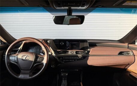 Lexus ES VII, 2019 год, 3 790 000 рублей, 17 фотография