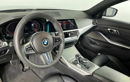 BMW 3 серия, 2019 год, 3 699 000 рублей, 12 фотография