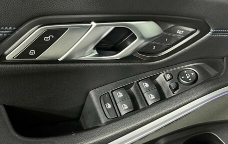 BMW 3 серия, 2019 год, 3 699 000 рублей, 27 фотография