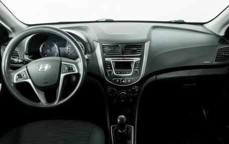 Hyundai Solaris II рестайлинг, 2016 год, 1 005 000 рублей, 7 фотография