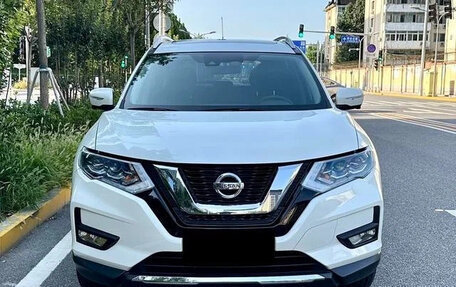 Nissan X-Trail, 2022 год, 1 790 000 рублей, 2 фотография