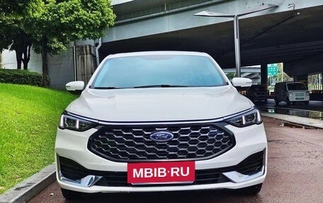 Ford Focus IV, 2021 год, 1 160 000 рублей, 2 фотография