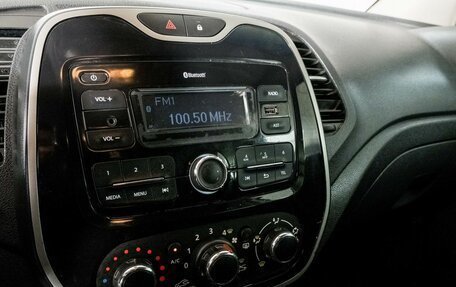 Renault Kaptur I рестайлинг, 2017 год, 1 453 000 рублей, 11 фотография