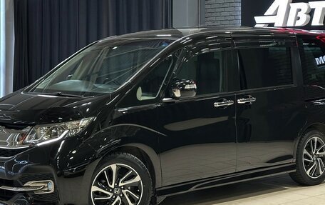 Honda Stepwgn IV, 2016 год, 2 057 000 рублей, 2 фотография