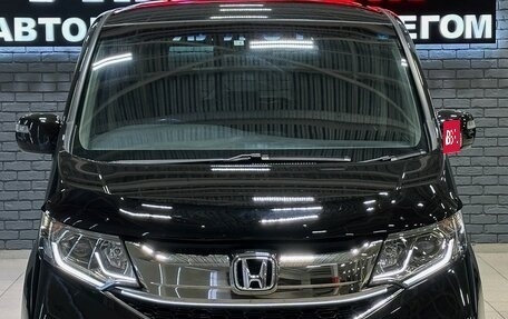 Honda Stepwgn IV, 2016 год, 2 057 000 рублей, 3 фотография