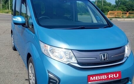 Honda Stepwgn IV, 2019 год, 1 840 000 рублей, 1 фотография