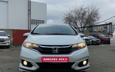 Honda Fit III, 2017 год, 1 400 000 рублей, 2 фотография