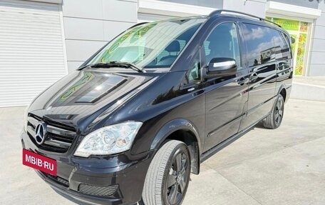 Mercedes-Benz Viano, 2012 год, 2 700 000 рублей, 2 фотография