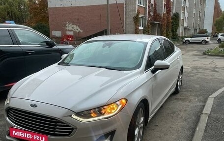 Ford Fusion (North America) II, 2020 год, 1 750 000 рублей, 2 фотография