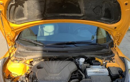 Hyundai Veloster I рестайлинг, 2012 год, 1 590 000 рублей, 34 фотография