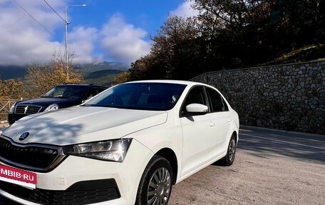 Skoda Rapid II, 2021 год, 1 199 999 рублей, 3 фотография