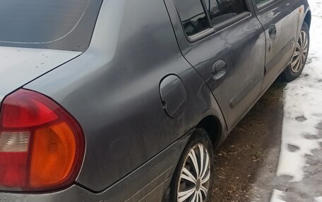 Renault Clio III, 2000 год, 140 000 рублей, 3 фотография