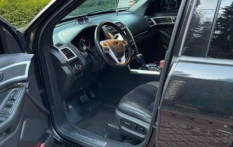 Ford Explorer VI, 2011 год, 1 750 000 рублей, 11 фотография