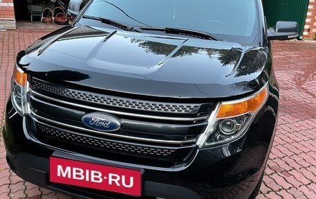 Ford Explorer VI, 2011 год, 1 750 000 рублей, 10 фотография