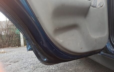 Nissan Primera II рестайлинг, 2000 год, 150 000 рублей, 9 фотография