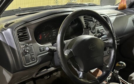 Nissan Primera II рестайлинг, 2000 год, 150 000 рублей, 13 фотография