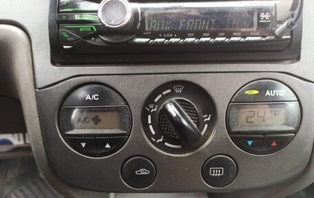 Nissan Primera II рестайлинг, 2000 год, 150 000 рублей, 16 фотография