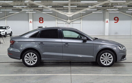 Audi A3, 2016 год, 1 685 000 рублей, 4 фотография