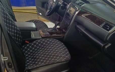 Toyota Camry, 2015 год, 1 800 000 рублей, 8 фотография