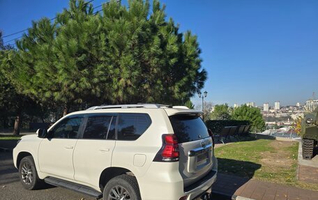 Toyota Land Cruiser Prado 150 рестайлинг 2, 2010 год, 3 000 000 рублей, 4 фотография