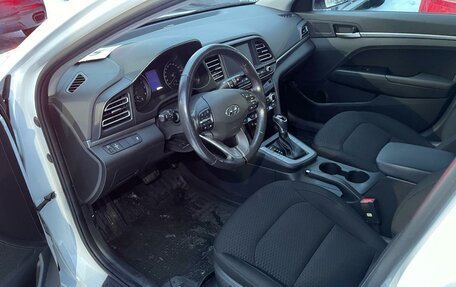 Hyundai Elantra VI рестайлинг, 2019 год, 1 500 000 рублей, 5 фотография