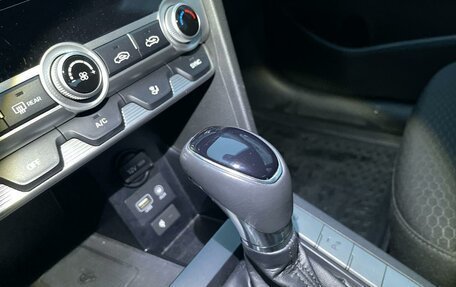 Hyundai Elantra VI рестайлинг, 2019 год, 1 500 000 рублей, 8 фотография