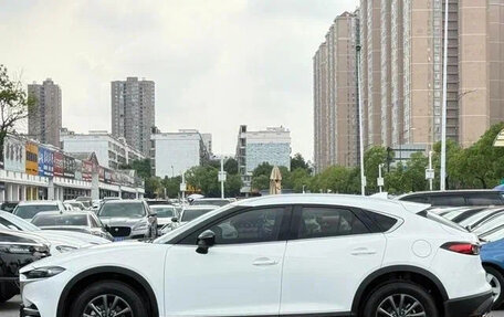 Mazda CX-4, 2021 год, 1 790 000 рублей, 4 фотография