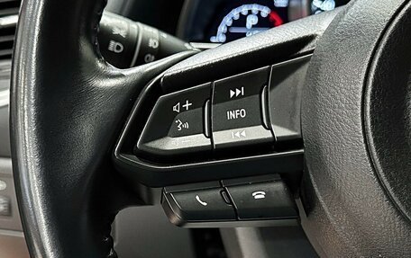 Mazda 3, 2017 год, 1 790 000 рублей, 21 фотография