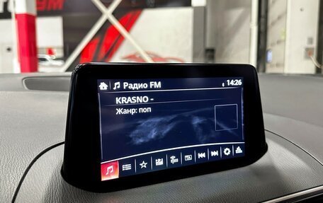 Mazda 3, 2017 год, 1 790 000 рублей, 23 фотография