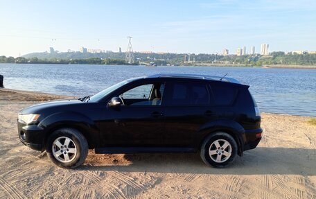 Mitsubishi Outlander III рестайлинг 3, 2010 год, 770 000 рублей, 6 фотография