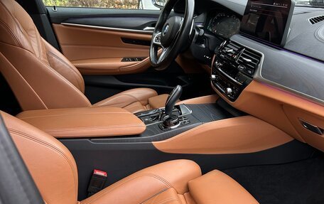 BMW 5 серия, 2021 год, 5 750 000 рублей, 18 фотография