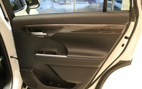 Toyota Highlander, 2025 год, 6 590 000 рублей, 27 фотография