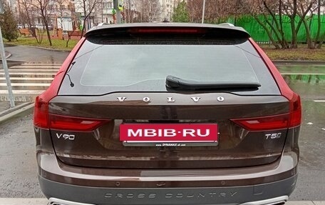 Volvo V90 Cross Country I рестайлинг, 2019 год, 4 300 000 рублей, 5 фотография