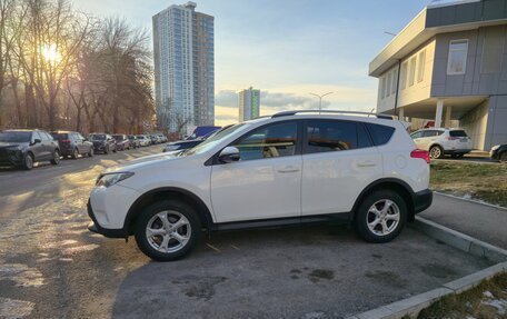 Toyota RAV4, 2014 год, 1 850 000 рублей, 2 фотография