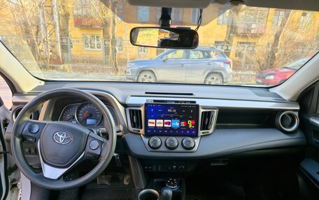 Toyota RAV4, 2014 год, 1 850 000 рублей, 6 фотография